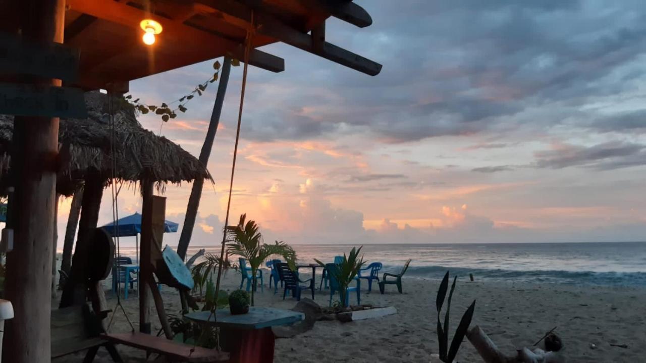 Hostal Velero Relax Guachaca Luaran gambar