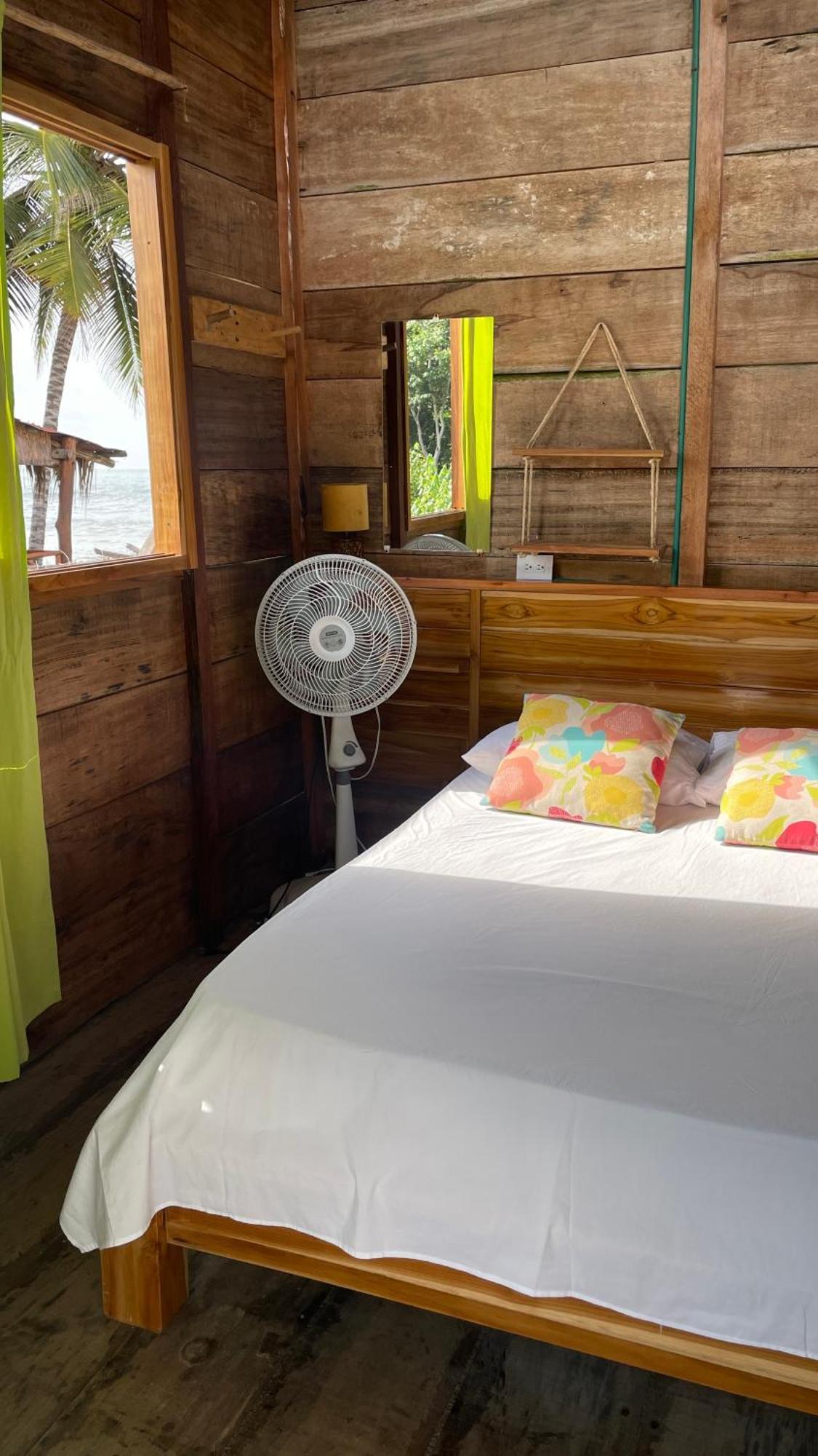 Hostal Velero Relax Guachaca Luaran gambar