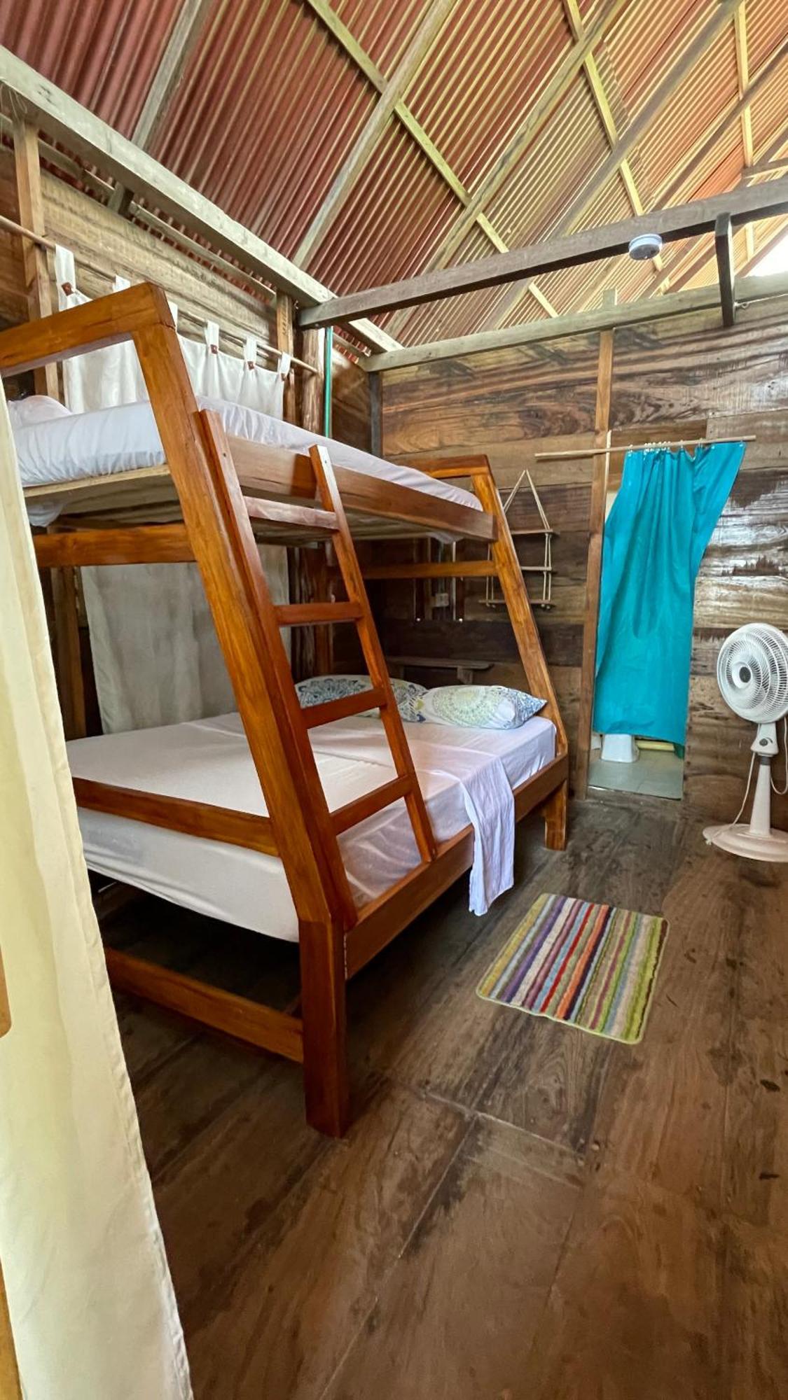 Hostal Velero Relax Guachaca Luaran gambar