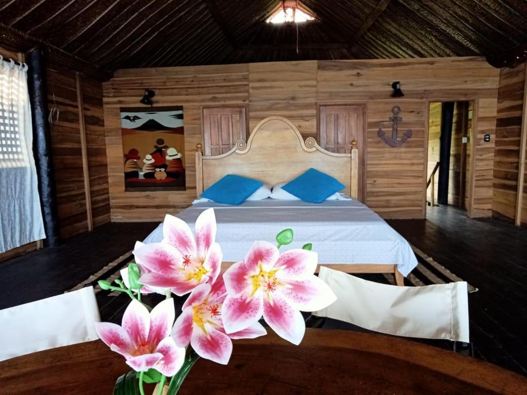 Hostal Velero Relax Guachaca Luaran gambar
